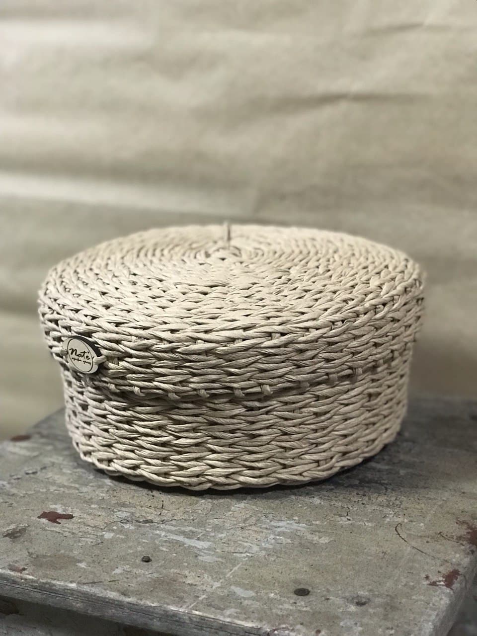 Wicker  round baskets "RONDO mini" with a lid.